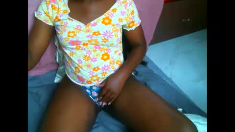 Elphaba online show from March 19, 9:35 am