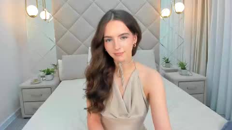 Snapshot of elsa_carterr chatting on March 7, 10:24 am elsa_carterr online show from March 7, 10:24 am