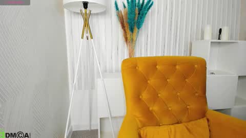 Snapshot of elsa_carterr chatting on November 14, 11:53 am elsa_carterr online show from November 14, 11:53 am