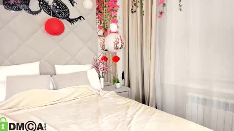 Snapshot of elsa_carterr chatting on November 18, 11:58 am elsa_carterr online show from November 18, 11:58 am