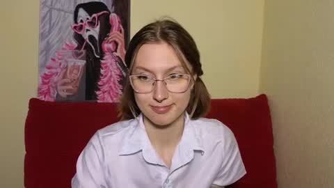 elsaangel online show from December 4, 9:18 am