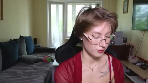 elsaangel online show from May 23, 8:18 am