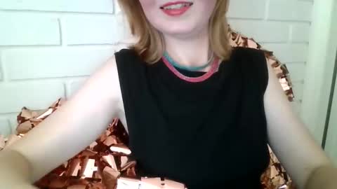 ElsaMartinez22 online show from October 15, 11:43 am