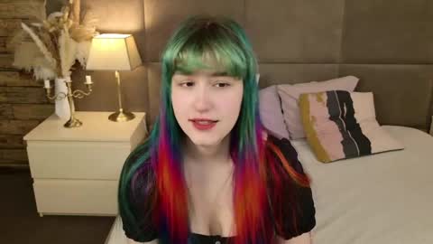 Elsie online show from May 10, 5:23 am