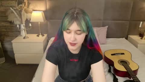 Elsie online show from May 15, 5:36 am