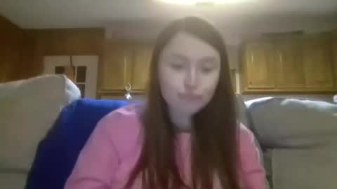 Snapshot of elsierain469 chatting on February 4, 1:44 am Elsie Rain online show from February 4, 1:44 am