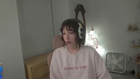 Snapshot of elslove chatting on October 1, 12:27 am ELS online show from October 1, 12:27 am