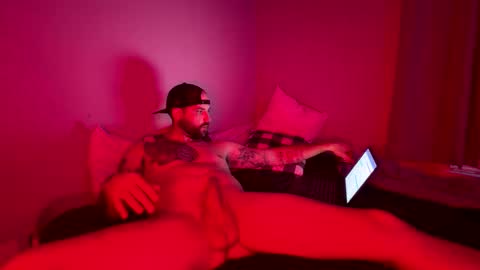 Snapshot of eltexxx0 chatting on December 14, 11:31 pm eltexxx0 online show from December 14, 11:31 pm