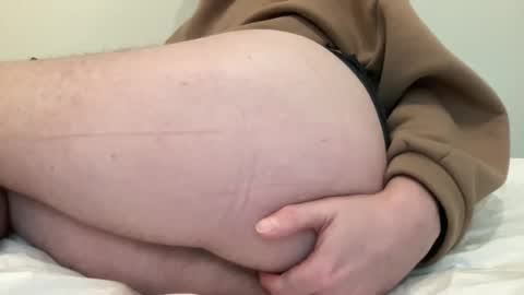 Snapshot of elven_prince_ chatting on February 24, 1:42 pm elven_prince_ online show from February 24, 1:42 pm