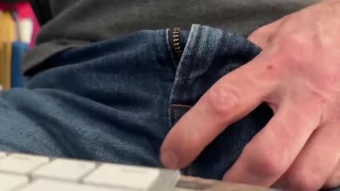 Elvis online show from February 15, 10:50 pm