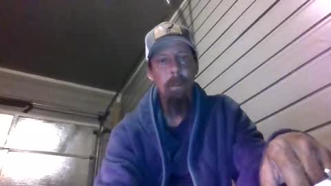 elwooood7 online show from April 5, 11:29 am