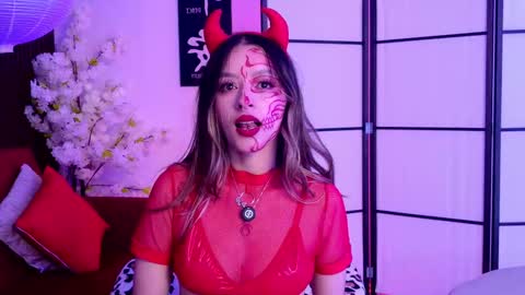 Snapshot of elysia_carter chatting on October 19, 5:08 am Elysia online show from October 19, 5:08 am