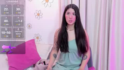 A N D R E A online show from March 18, 1:09 am