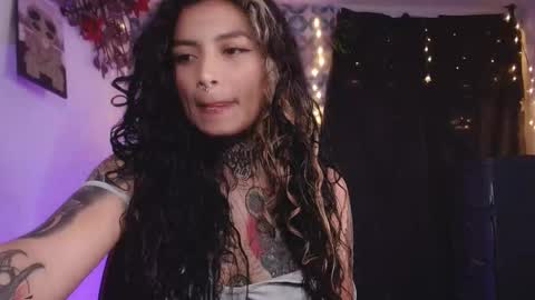 ema_ploxx online show from September 28, 1:55 am