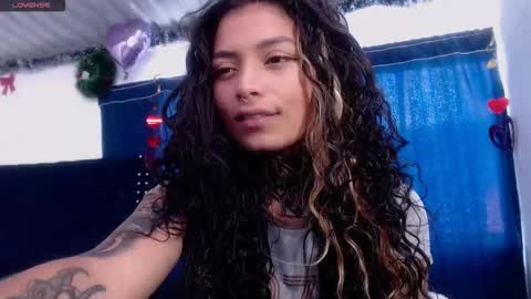 ema_ploxx online show from February 17, 2:02 pm