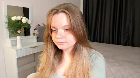 Snapshot of emaarrocho chatting on May 12, 6:38 pm Julie online show from May 12, 6:38 pm