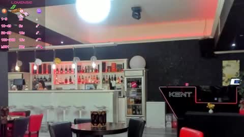 Snapshot of emabrownie chatting on February 18, 11:44 am EmaBrownie online show from February 18, 11:44 am