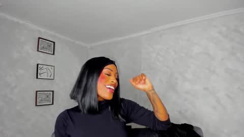 . online show from March 4, 12:33 pm