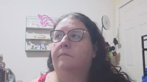Snapshot of emberlynnix chatting on October 11, 5:50 am Emberlyn Nix online show from October 11, 5:50 am