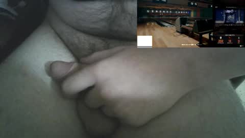 Snapshot of emberrush chatting on November 21, 5:28 am Ember online show from November 21, 5:28 am