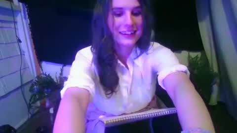 Ellie online show from December 6, 2:13 am