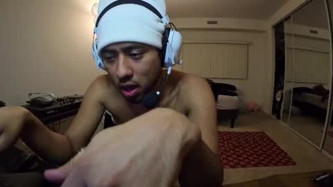 embersboudoir online show from January 18, 3:54 am