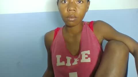 emelie473837 online show from March 31, 3:30 am