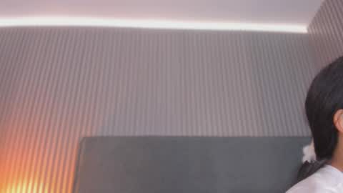 emelie_89 online show from February 24, 10:35 am