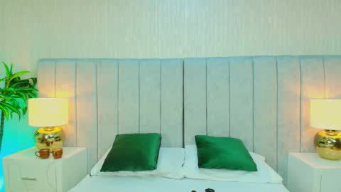 Emely  Antony online show from December 2, 3:45 am