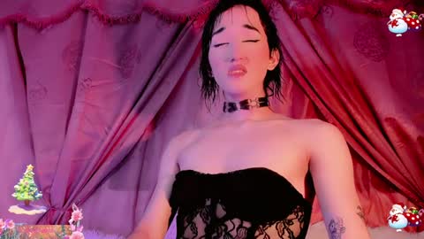 Emely Rous online show from December 16, 5:49 am