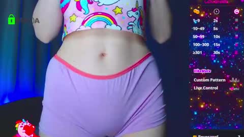 Snapshot of emelycrystal chatting on March 8, 3:06 am Emely online show from March 8, 3:06 am