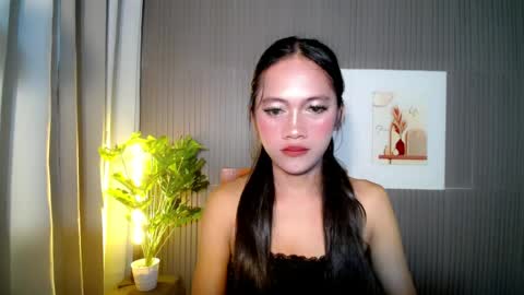 Snapshot of emeraldcummstar chatting on July 19, 9:51 pm emeraldcummstar online show from July 19, 9:51 pm