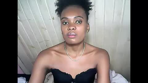 Emerence9794 online show from April 13, 6:52 am