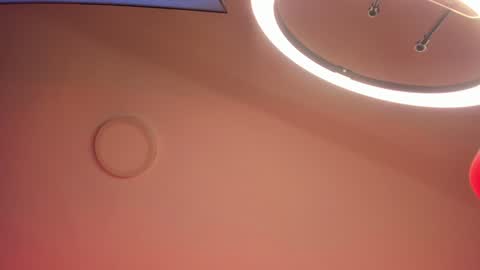 Snapshot of emiilycollins1 chatting on January 9, 9:37 pm online show from January 9, 9:37 pm