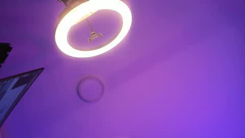 Snapshot of emiilycollins1 chatting on September 15, 3:17 am online show from September 15, 3:17 am