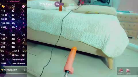 EmillySaenz online show from December 18, 5:08 pm