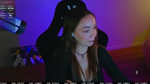 Emili online show from April 2, 9:40 am