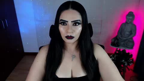 POWERFULL GODDESS EMILI online show from May 31, 12:41 am