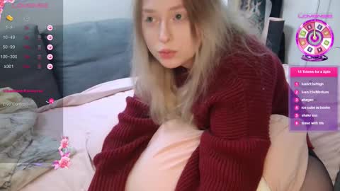 emiliaaah online show from February 19, 10:50 pm