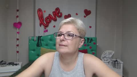 EmiliaGree online show from September 23, 5:16 pm