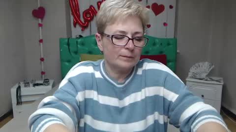 EmiliaGree online show from April 12, 5:07 pm