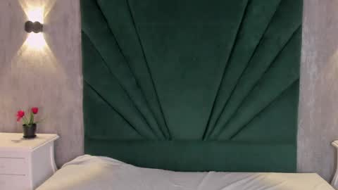 Emilie online show from March 26, 11:38 am