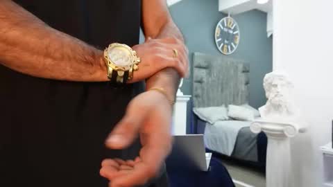 Emilio online show from February 6, 11:35 am