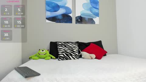 Snapshot of emilio_wolf chatting on January 19, 10:28 am EMILIO online show from January 19, 10:28 am