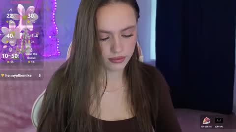 Emillias online show from September 29, 8:08 am