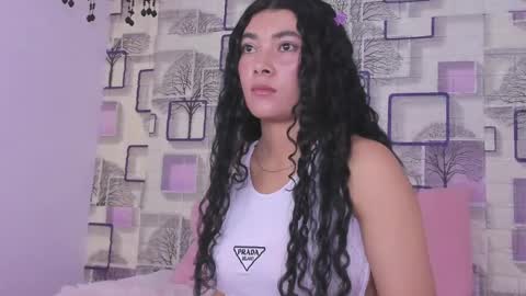 Emilly online show from May 12, 3:25 am