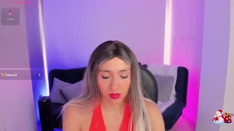 Emily online show from September 10, 9:15 pm