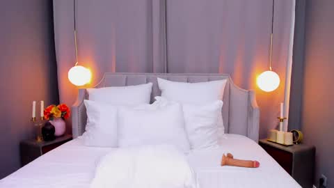 Snapshot of emillybronte chatting on March 11, 8:42 pm EMMA online show from March 11, 8:42 pm