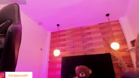 emily_brown04 online show from February 16, 12:29 am