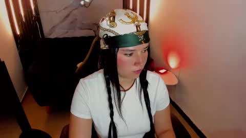 Snapshot of emily_carter19 chatting on September 22, 2:41 pm Emily Carter online show from September 22, 2:41 pm